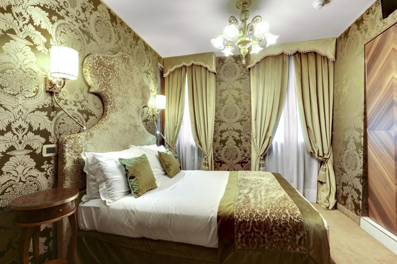 Hotel Casanova - 30124 Venezia, Venezia